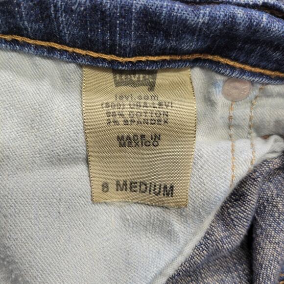 Levi Strauss & Co 520 Curvy Bootcut Jeans Women's Size Medium Dark Blue - Picture 3 of 9